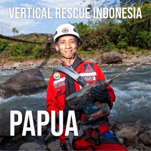 ดาวน์โหลดและฟังเพลง PAPUA พร้อมเนื้อเพลงจาก VERTICAL RESCUE INDONESIA