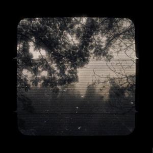 收聽MADDA的crimson歌詞歌曲