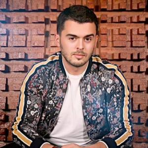 ดาวน์โหลดและฟังเพลง Udha e hënës พร้อมเนื้อเพลงจาก Korab Shaqiri