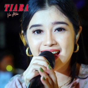 Album tiara oleh Vivi Artika