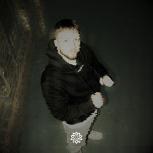 收聽Grace (DE)的TONIGHT歌詞歌曲