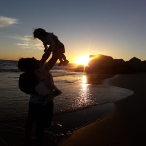 ดาวน์โหลดและฟังเพลง Meu Lugar Secreto พร้อมเนื้อเพลงจาก Sandrão