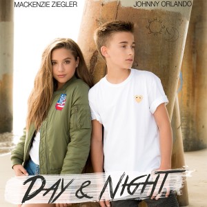 收聽Mackenzie Ziegler的Day & Night歌詞歌曲
