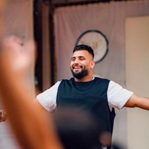 ดาวน์โหลดและฟังเพลง الراتب وين (Explicit) พร้อมเนื้อเพลงจาก Ahmed Troy