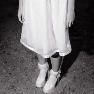 收聽Angelis的GIRL LIKE ME歌詞歌曲