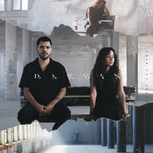 Dengarkan lagu Dargın nyanyian Zeynep Bastık dengan lirik