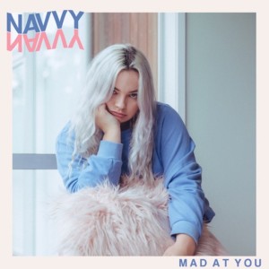 ดาวน์โหลดและฟังเพลง Mad At You พร้อมเนื้อเพลงจาก Navvy