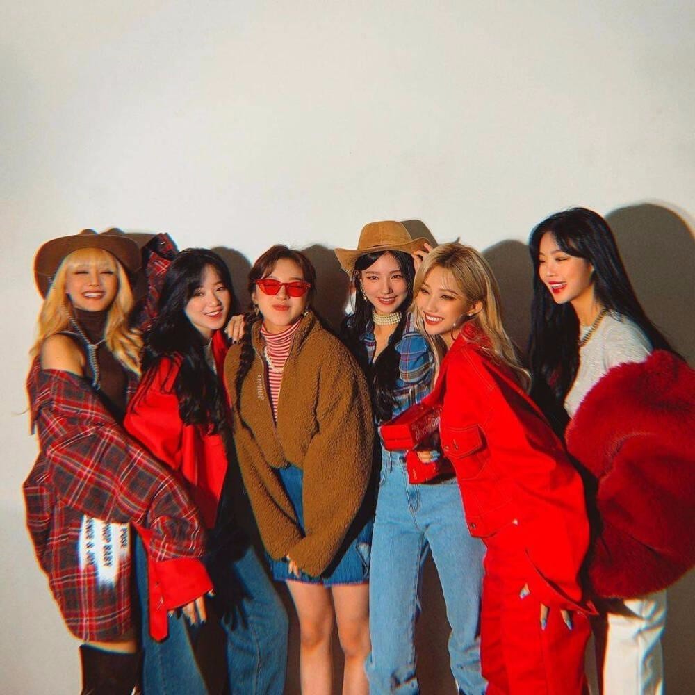 HWAA（火花） (cover: (G)I-DLE)