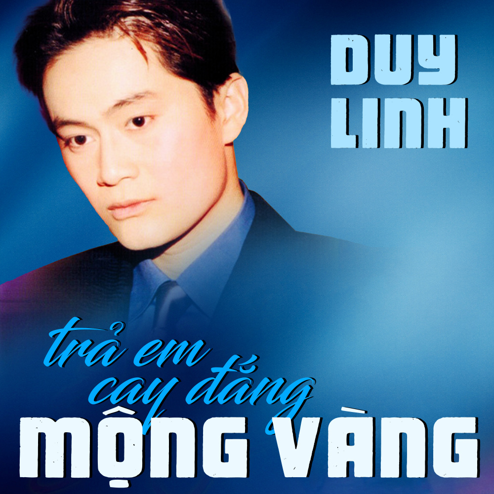 Mẹ ngồi sàng gạo