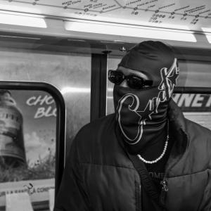 ดาวน์โหลดและฟังเพลง BIG CHANEL พร้อมเนื้อเพลงจาก Sabd