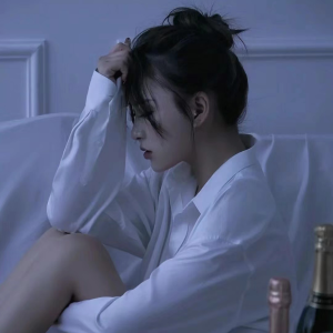 Listen to 好久不来杨梅山 (cover: 小梅儿|小能爱) (完整版) song with lyrics from 熙宝