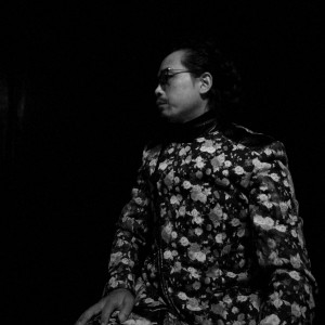 Dengarkan 片甲不留 (完整版) lagu dari 童丹 dengan lirik