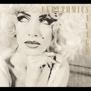 ดาวน์โหลดและฟังเพลง Savage (Remastered Version) พร้อมเนื้อเพลงจาก Eurythmics