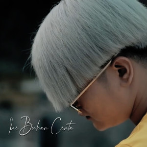 ดาวน์โหลดและฟังเพลง Ini Bukan Cinta พร้อมเนื้อเพลงจาก Maulana Wijaya
