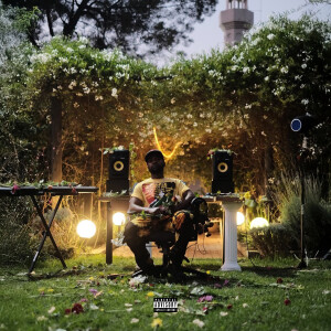 default playlist img