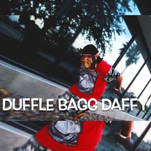 收聽Duffle Bagg Daffy的Born With The Sauce (Explicit)歌詞歌曲