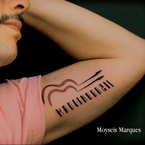 收听Moyseis Marques的A Barca dos Corações Partidos歌词歌曲