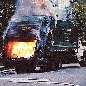 Slink的专辑Garbage Truck (Demo)