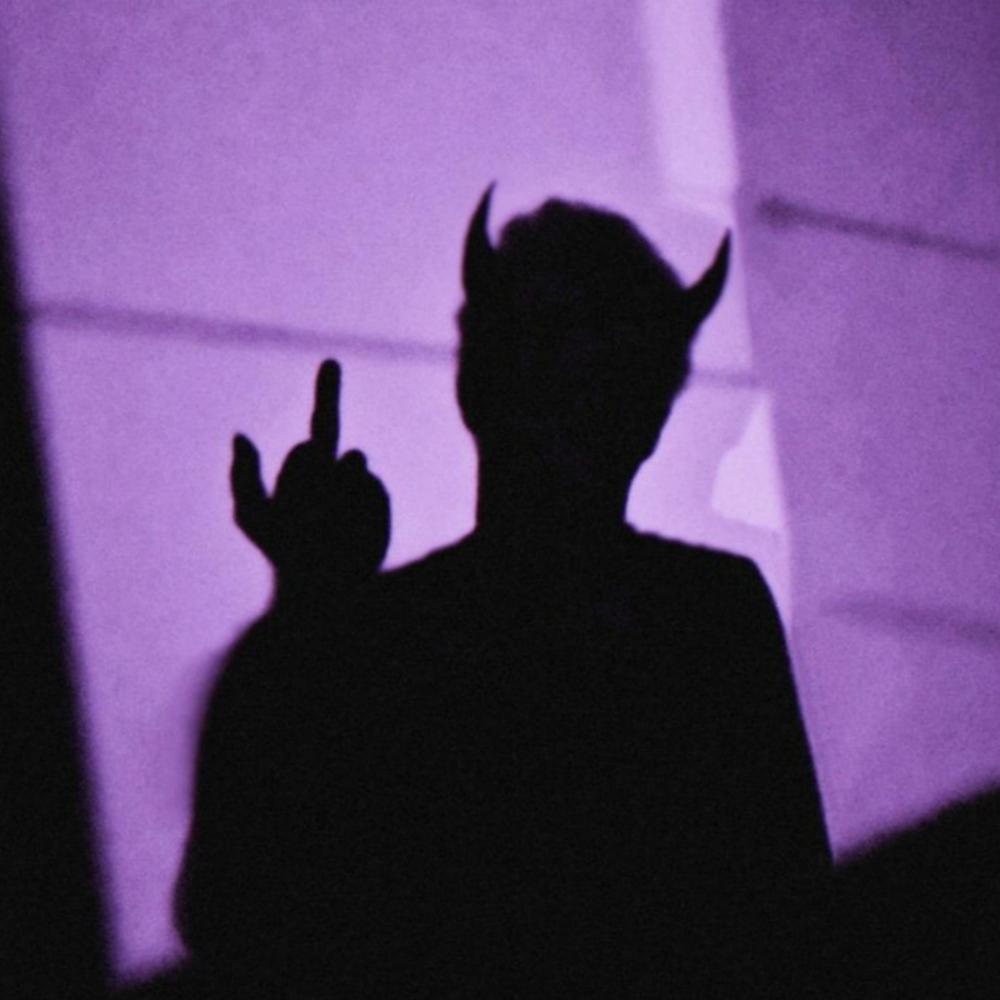 Por Traicionera (feat. Dazthy El Demonio) (Explicit) (feat. Dazthy El Demonio|Explicit)