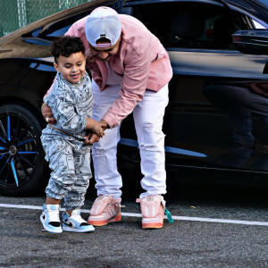 收聽El Tito的TO LOS VIERNES歌詞歌曲