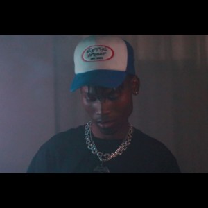 Dream Way_sa的專輯Trying (Explicit)