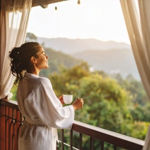 ดาวน์โหลดและฟังเพลง Melodías Conmovedoras Para La Serenidad พร้อมเนื้อเพลงจาก Ríos De Serenidad