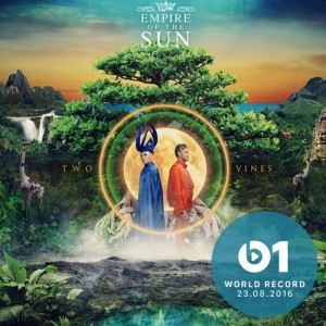 ดาวน์โหลดและฟังเพลง High And Low พร้อมเนื้อเพลงจาก Empire Of The Sun