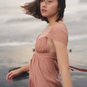 Listen to Jangan Dulu Pergi song with lyrics from Ratih Pradnyaswari