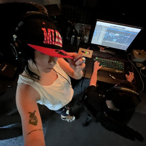 default playlist img