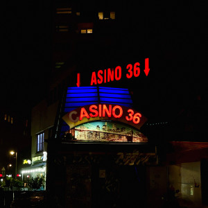 Listen to Kasino song with lyrics from Kaschmir