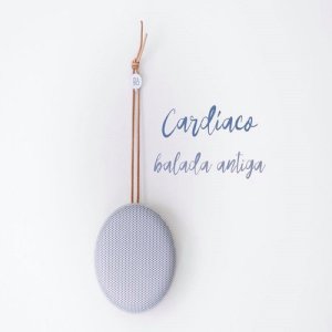 ดาวน์โหลดและฟังเพลง Balada Antiga พร้อมเนื้อเพลงจาก Cardíaco