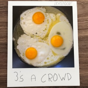 ดาวน์โหลดและฟังเพลง 3´S a Crowd พร้อมเนื้อเพลงจาก Lichtendorf