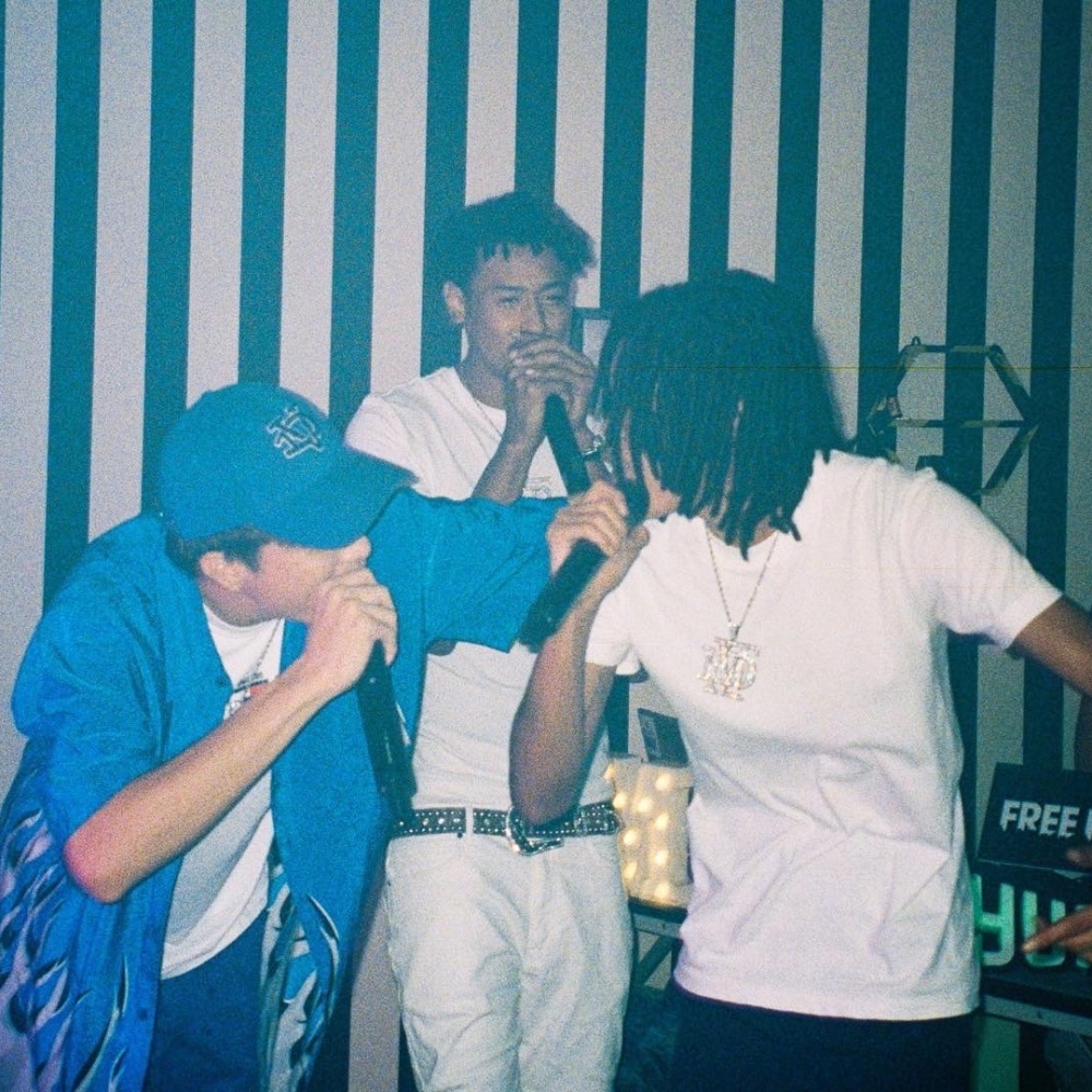 Don't know why (ไม่รู้ทำไม) (feat. Chinomt & Jokermt) (Explicit)