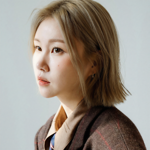 Kim Suyoung ดาวน์โหลดและฟังเพลงฮิตจาก Kim Suyoung