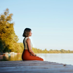 ดาวน์โหลดและฟังเพลง Beats Enhance Restful Meditation พร้อมเนื้อเพลงจาก Meditators