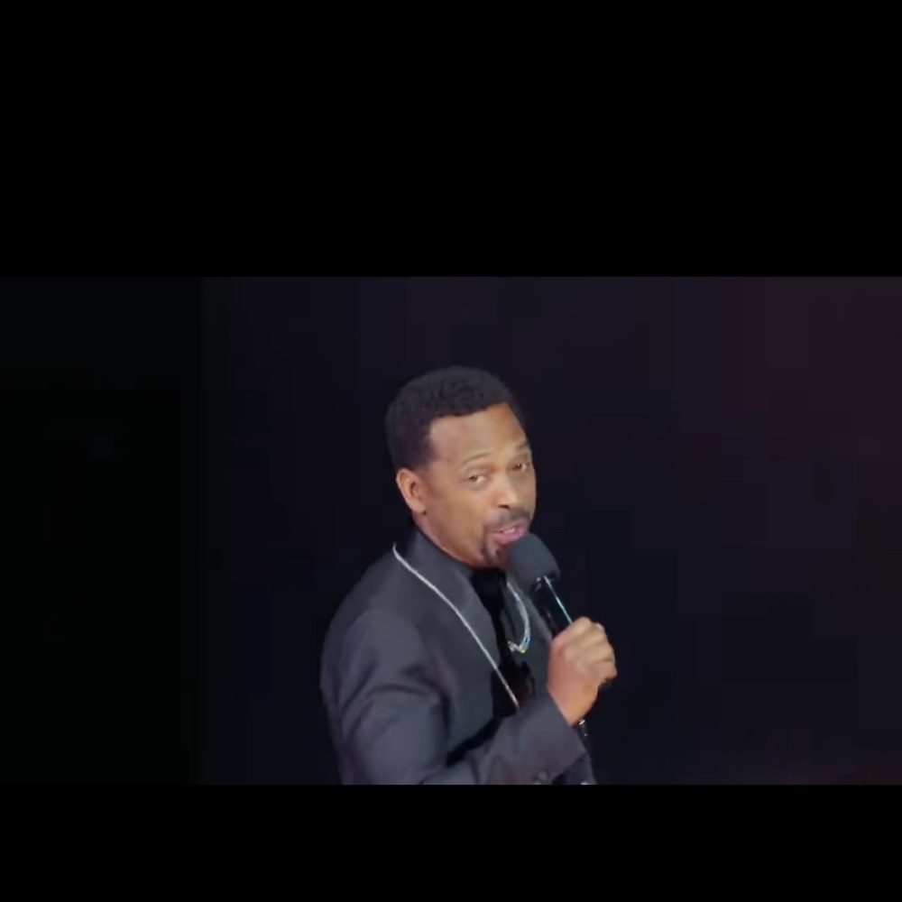 Mike Epps Roasts Steph Curry (Explicit)