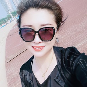 收聽晶瑩的你不再屬於我 (cover: 燈塔) (完整版)歌詞歌曲