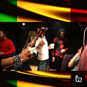 default playlist img