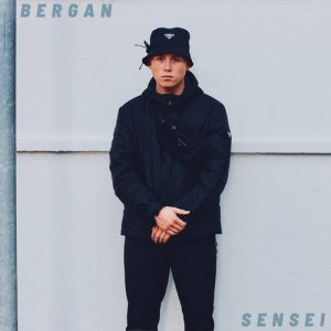 ดาวน์โหลดและฟังเพลง Sensei พร้อมเนื้อเพลงจาก Bergan