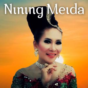 Dengarkan Tibelat lagu dari Nining Meida dengan lirik