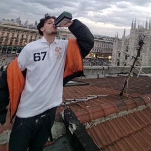 Listen to Questa roba è MIA (Explicit) song with lyrics from Azael