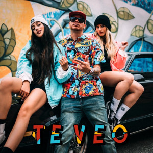 Listen to Te Veo (Explicit) song with lyrics from El Rojo