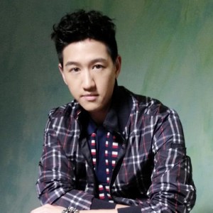 收聽馮允謙的世界劇團歌詞歌曲