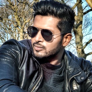 收聽Vashanth Sellathurai的Nee Ennai Aduththu Irukkayil歌詞歌曲