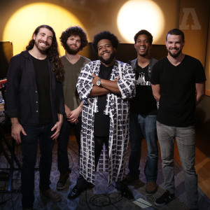 ดาวน์โหลดและฟังเพลง In a Funk (Audiotree Live Version) พร้อมเนื้อเพลงจาก The Main Squeeze