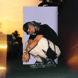 default playlist img