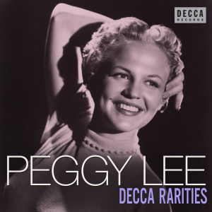 ดาวน์โหลดและฟังเพลง It's Because We're In Love พร้อมเนื้อเพลงจาก Peggy Lee
