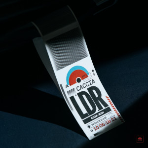 ดาวน์โหลดและฟังเพลง L.D.R พร้อมเนื้อเพลงจาก Caccia