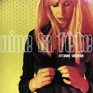 ดาวน์โหลดและฟังเพลง Bonne Anniversaire พร้อมเนื้อเพลงจาก Vive la Fête