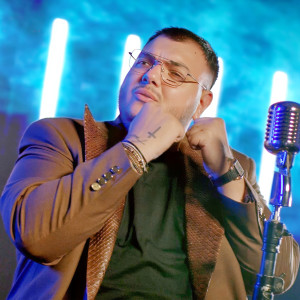 Listen to Daca sus exista ingeri song with lyrics from Leo de la Kuweit